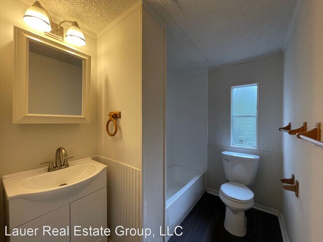 Building Photo - 3 br, 2 bath House - 190 Tobacco Road