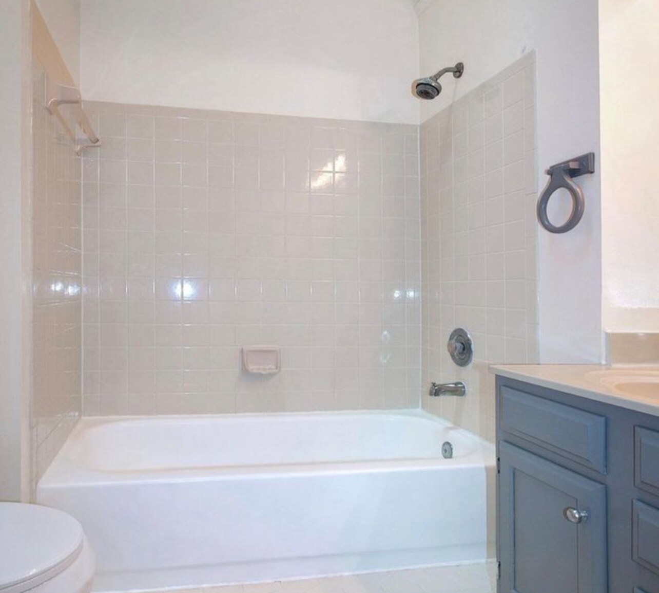 Building Photo - 14096 Winding Ridge Ln