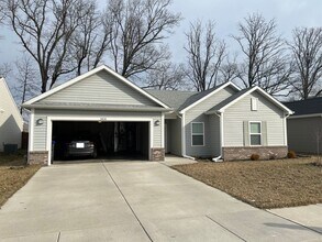 Building Photo - 3 Bed, 2 Bath plus Bonus Room in West Lafayette