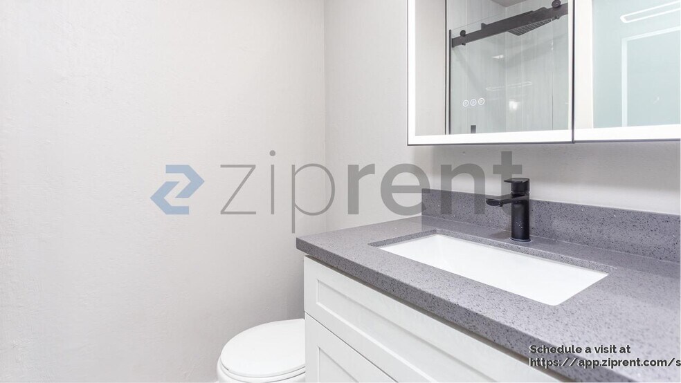 Building Photo - 1388 Taka Ct