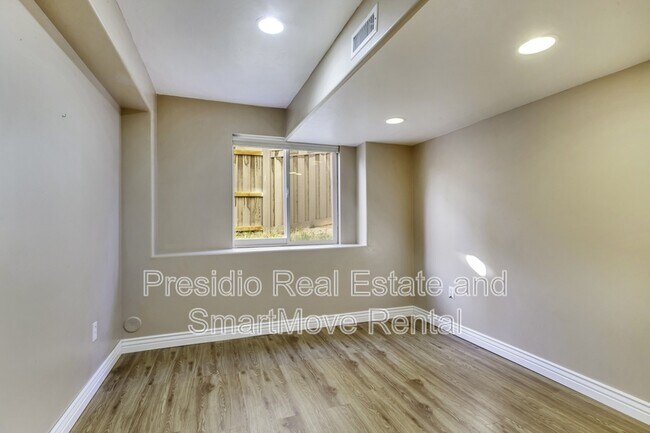 Building Photo - 6924 Chippewa Dr