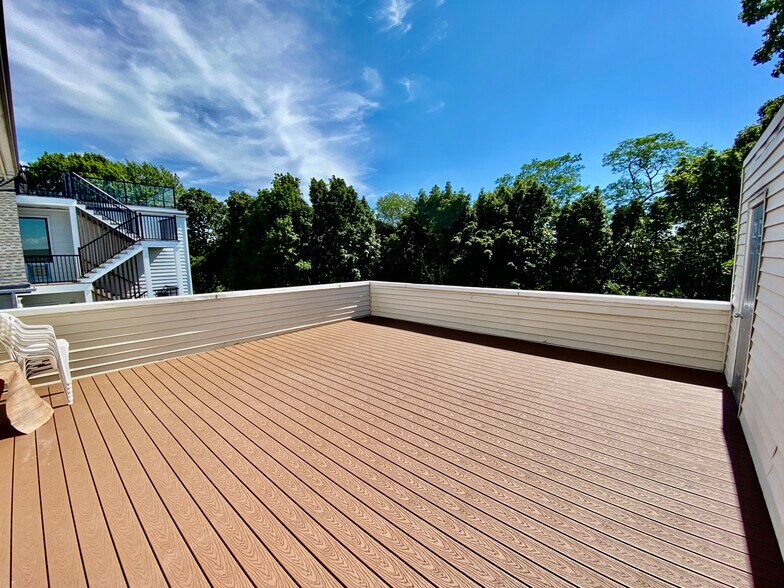 Balcony - 208 Rawson Rd