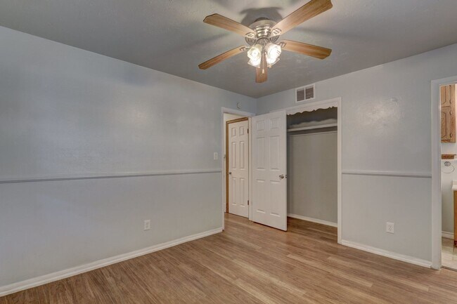 Building Photo - 3 Bed 2 Bath in Del City- Judy Dr is back!