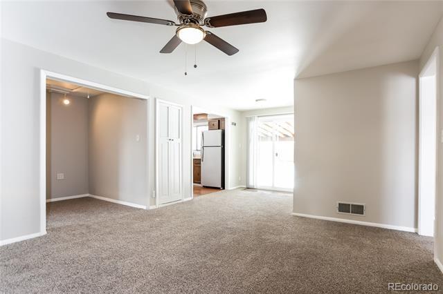 Building Photo - 1140 Jamaica St