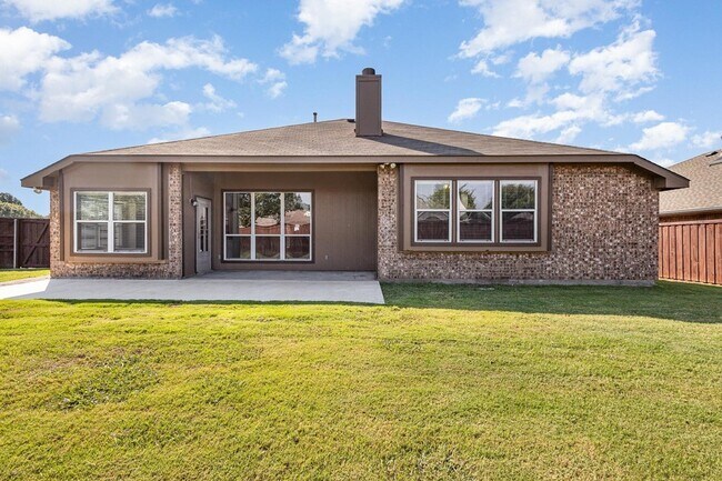 Building Photo - 1817 Eastfork Ln