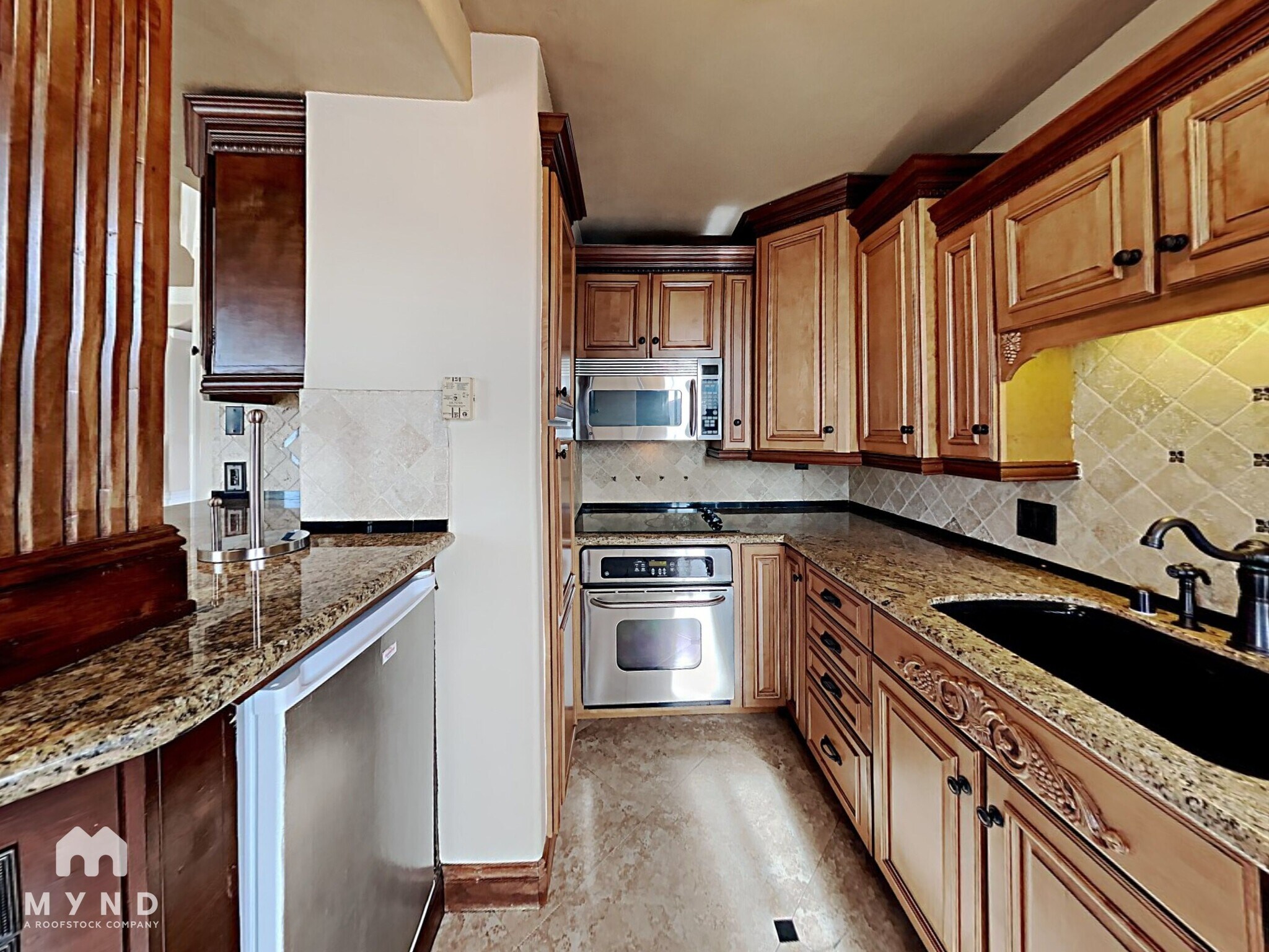 Building Photo - 280 Island Ave