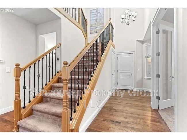 Building Photo - 2310 NE 158th Ave