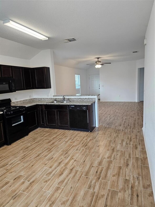 Building Photo - 3503 Batson Dr