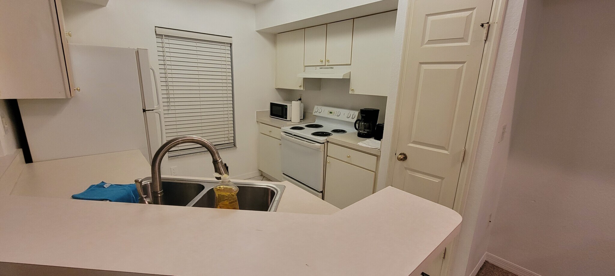 Building Photo - 10436 White Lake Ct