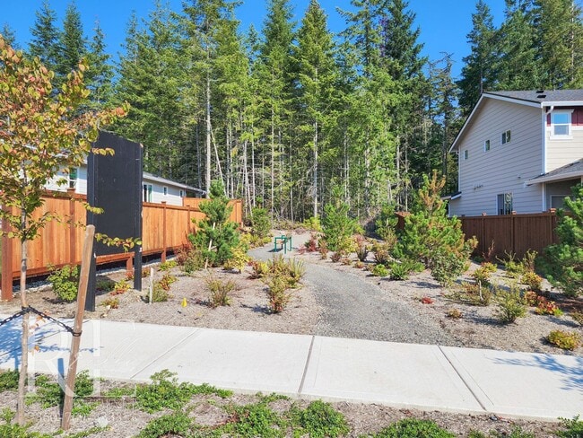 Building Photo - Modern ADU with Private Entrance, Natural ...