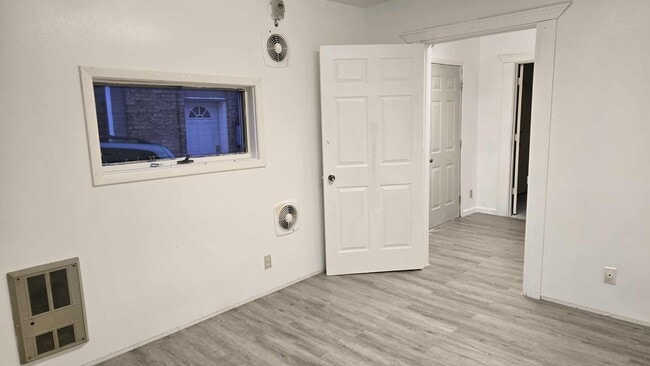 Building Photo - 1204 Washington St