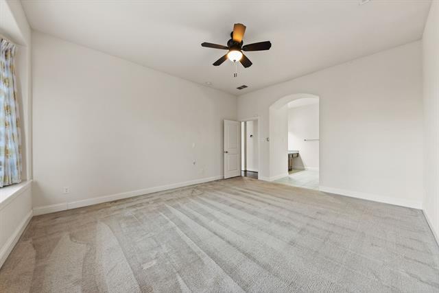 Building Photo - 15520 Mayflower Trail