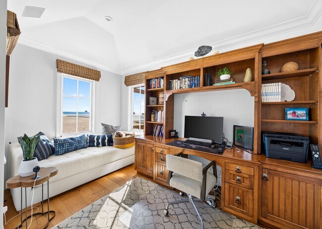 Building Photo - 1228 W Oceanfront