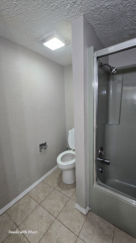 Building Photo - 25 Estes Dr