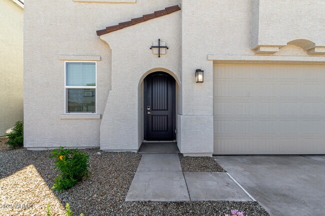 Building Photo - 18207 W Daley Ln