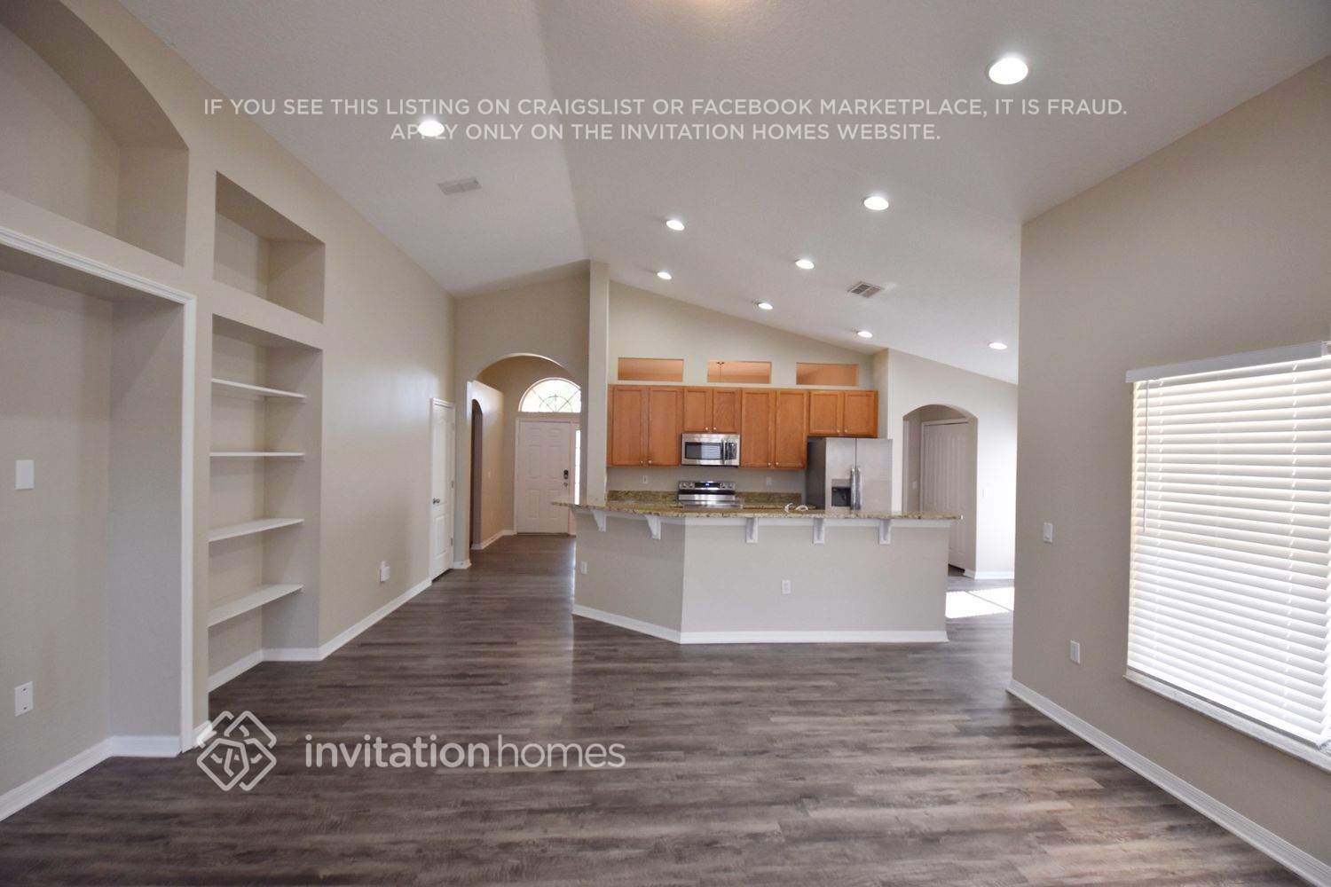 Building Photo - 3307 Coconut Grove Rd