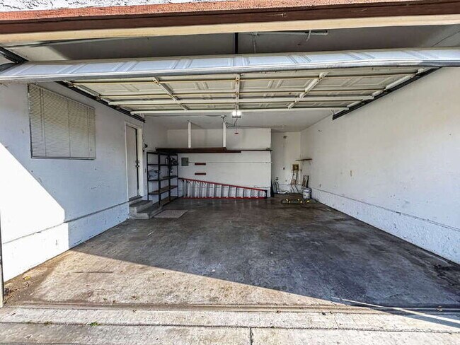 Building Photo - 1776 S Dallas Dr