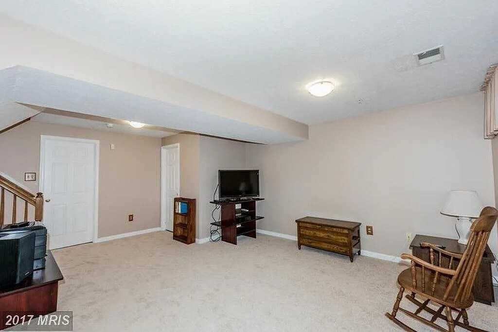 Building Photo - 7912 Brightwind Ct