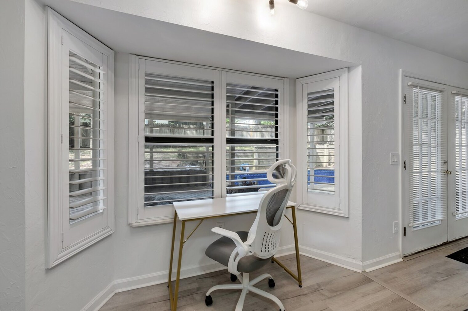 Building Photo - 2412 Talco Hills Dr