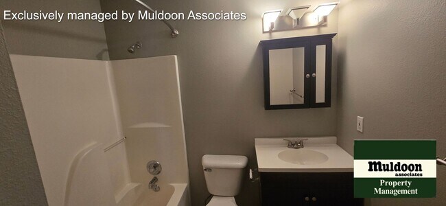 Building Photo - 220 S Caddoa Dr