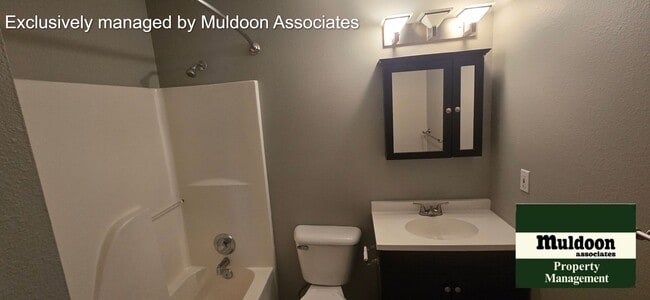 Building Photo - Beautiful Pet Friendly Pueblo West Home