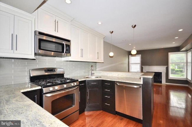 Building Photo - 8 Northrup Ct