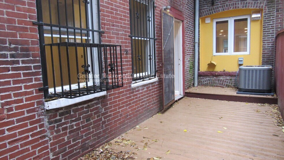 Building Photo - 7 Sheafe St