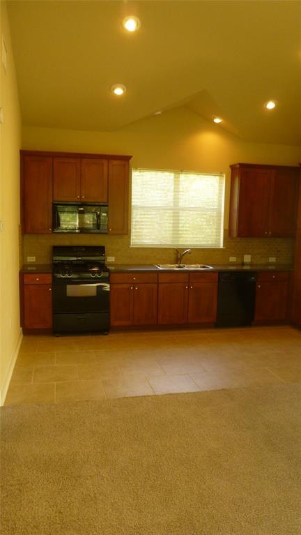 Building Photo - 1601 Miriam Ave