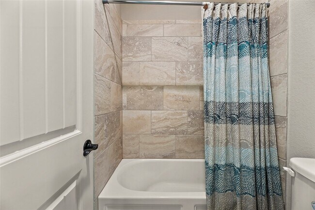 Building Photo - 6407 Sunstone Falls Ln
