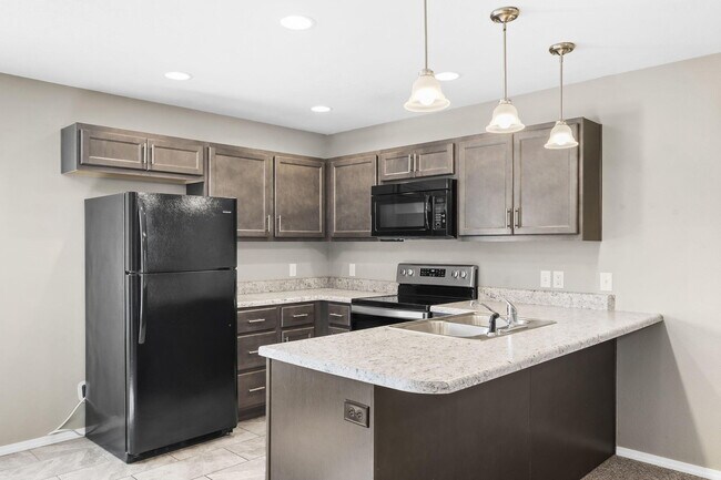 Building Photo - 1115 S Tanner Dr