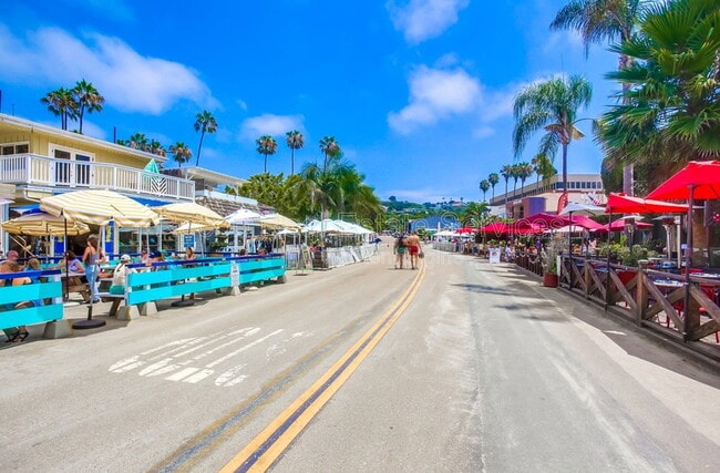 Building Photo - 8019 Paseo Del Ocaso