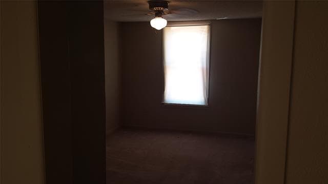 Building Photo - 1517 Ave D