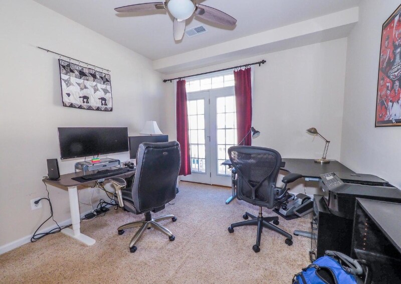 Building Photo - 1319 Cheswick Ln