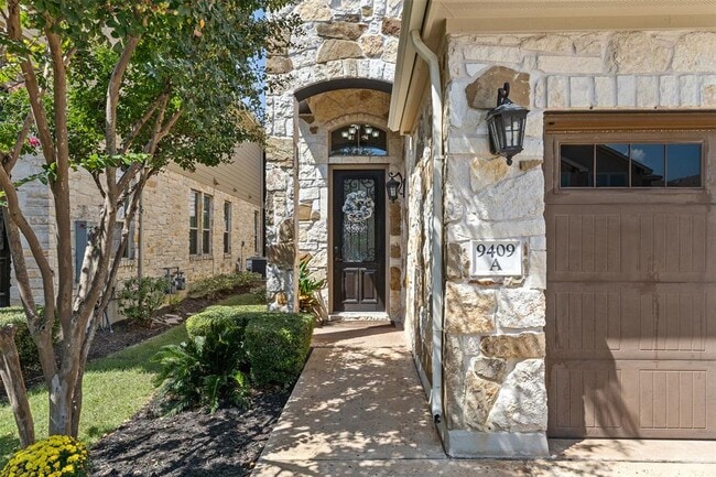 Building Photo - 9409 Solana Vista Loop