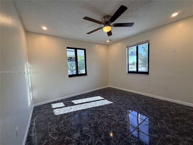 Building Photo - 3525 SW 92nd Ave