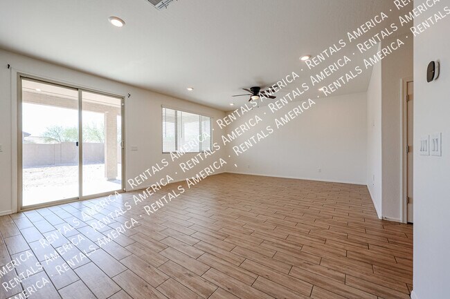 Building Photo - 7223 N 125th Dr