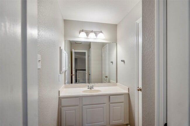 Building Photo - 17603 Fall River Pass Ct