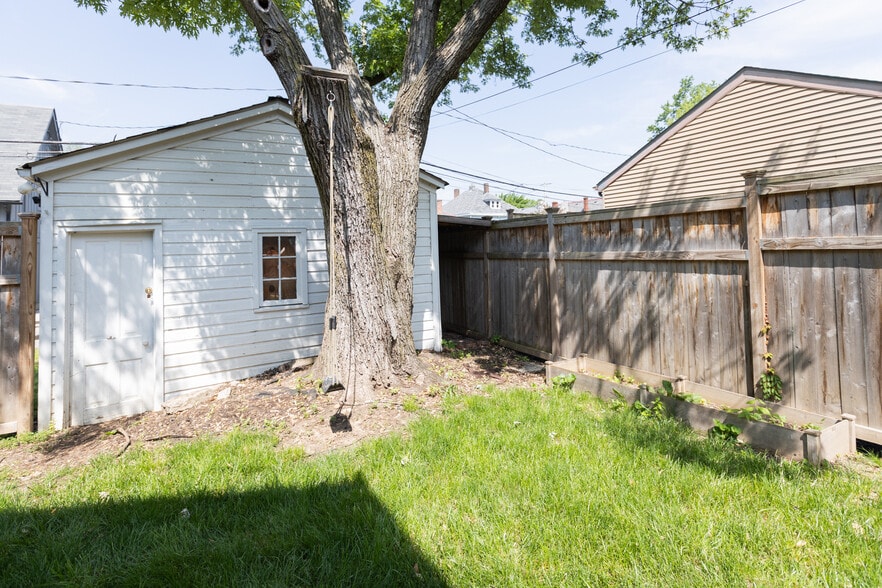 large tree for shade - 953 Dennison Ave