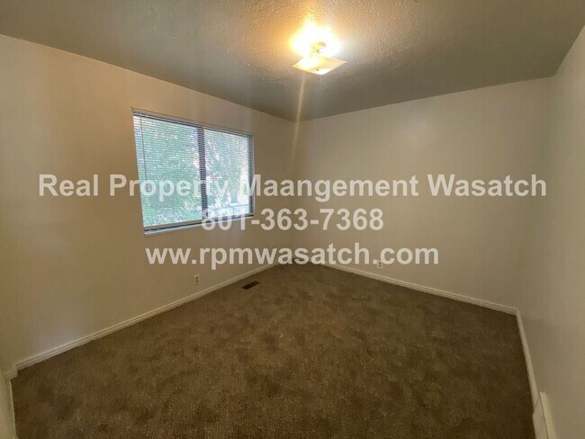 Building Photo - 4722 Xanadu Cir