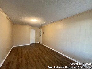 Building Photo - 4543 Cambray Dr