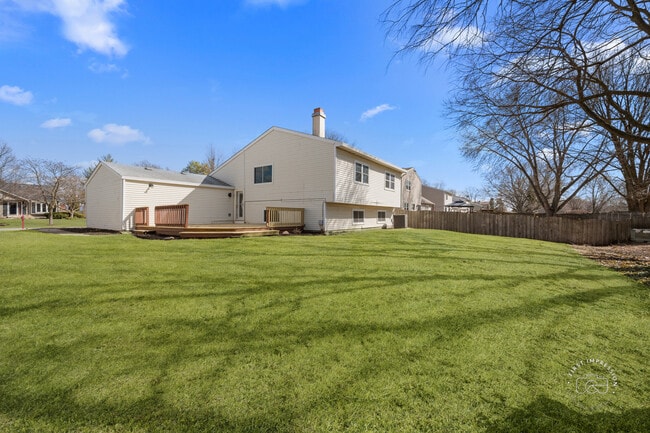 Building Photo - 2735 Springdale Cir