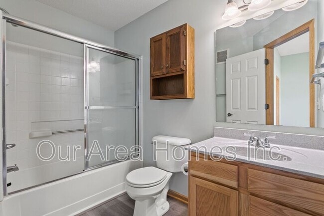 Building Photo - 11322 Aberdeen Cir NE
