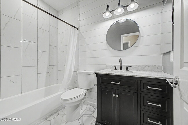 Building Photo - 41342 W Capistrano Dr