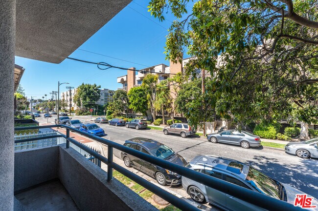 Building Photo - 3603 Dunn Dr