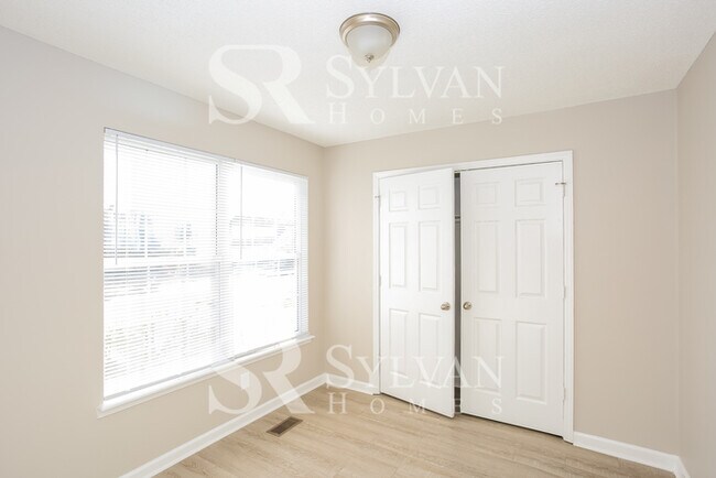 Building Photo - This cute 3BR, 2BA home is move-in ready