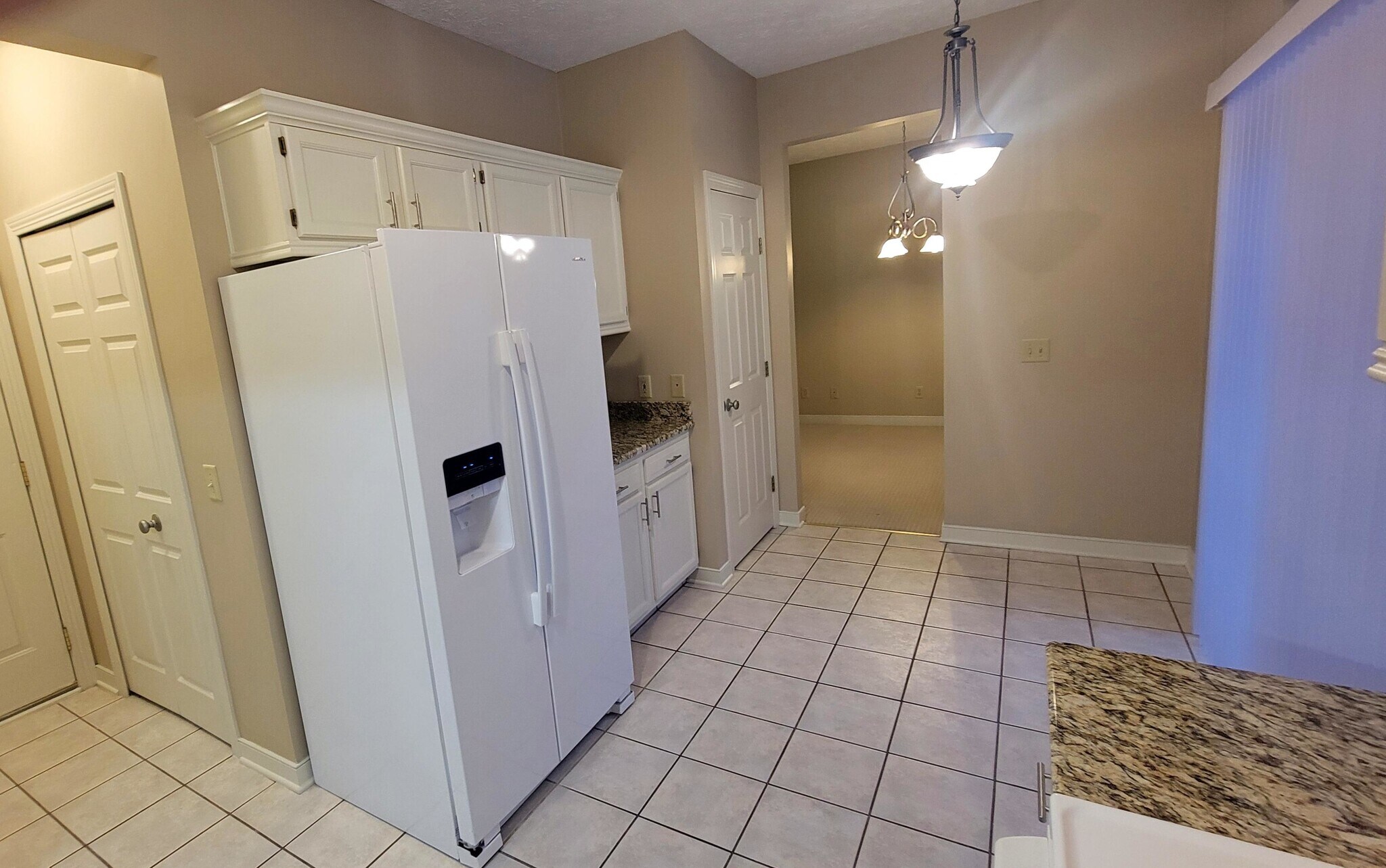 Building Photo - 2158 Kenyon St. N.E.