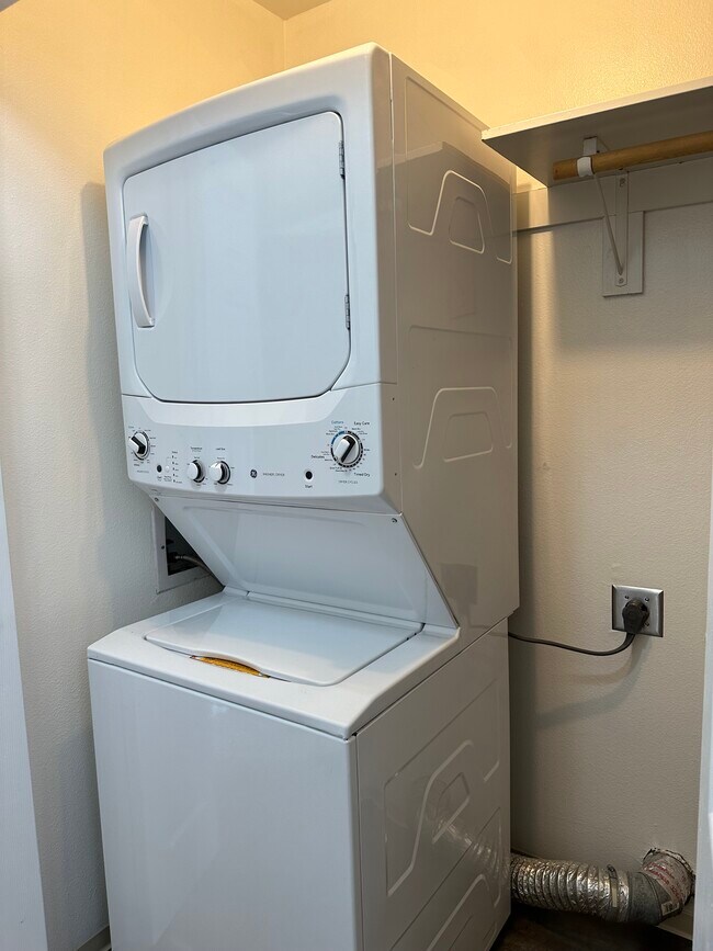 Building Photo - 2201 E 66th Ave