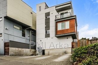 Building Photo - 1919F 25th Ave S