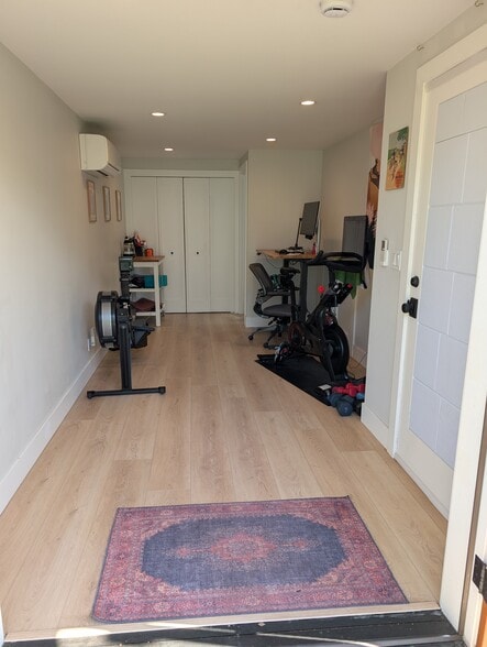 Downstairs 3rd bedroom or office - 3240 29th Ave W