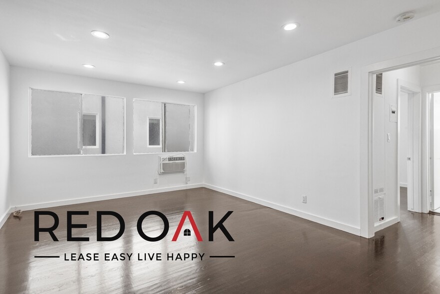 Building Photo - 1437 S Sherbourne Dr